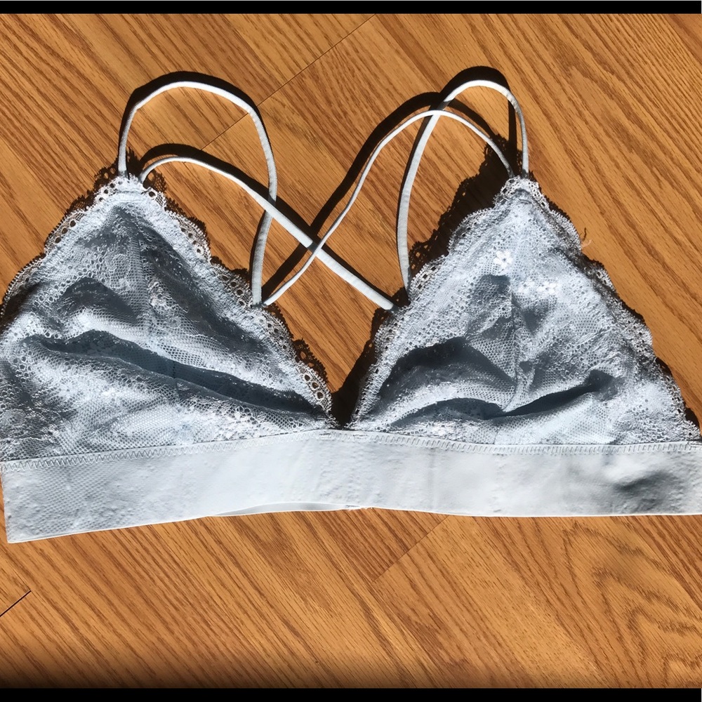 f21 lacy baby blue bralette!